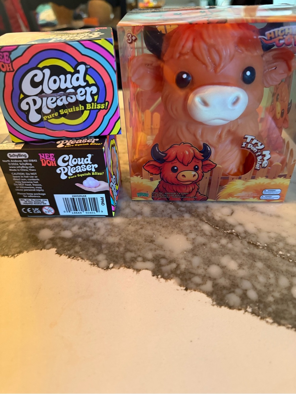 Needoh Cloud Pleaser Squishy lot of 2 & Highland Cow